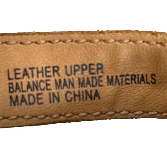 b.o.c. Born Concepts Alma Tan Leather Buckle Wedge Sandal Size 9 - Picture 15 of 15